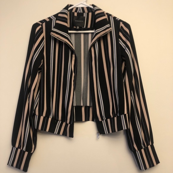 Dynamite Full Zip Crop Blouse, Size XS - Picture 6 of 10